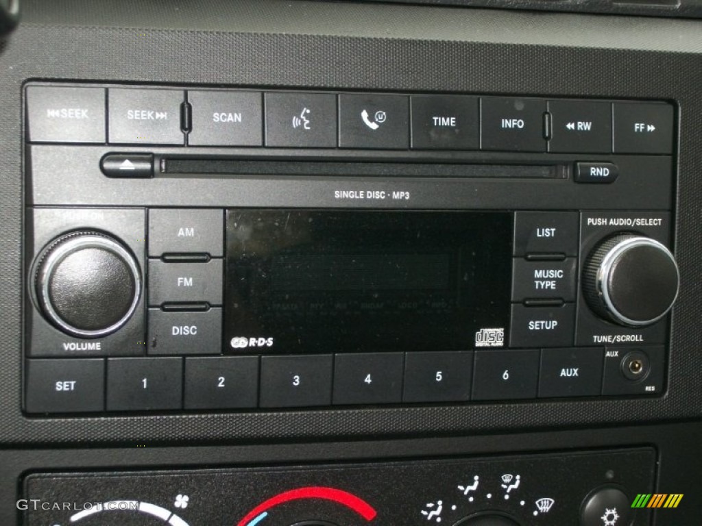 2008 Dodge Dakota ST Extended Cab Audio System Photos