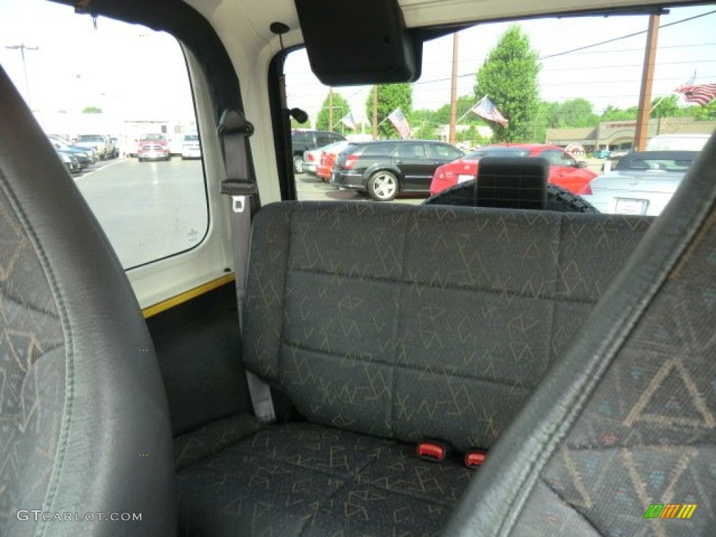 2002 Wrangler Sport 4x4 - Solar Yellow / Agate Black photo #12