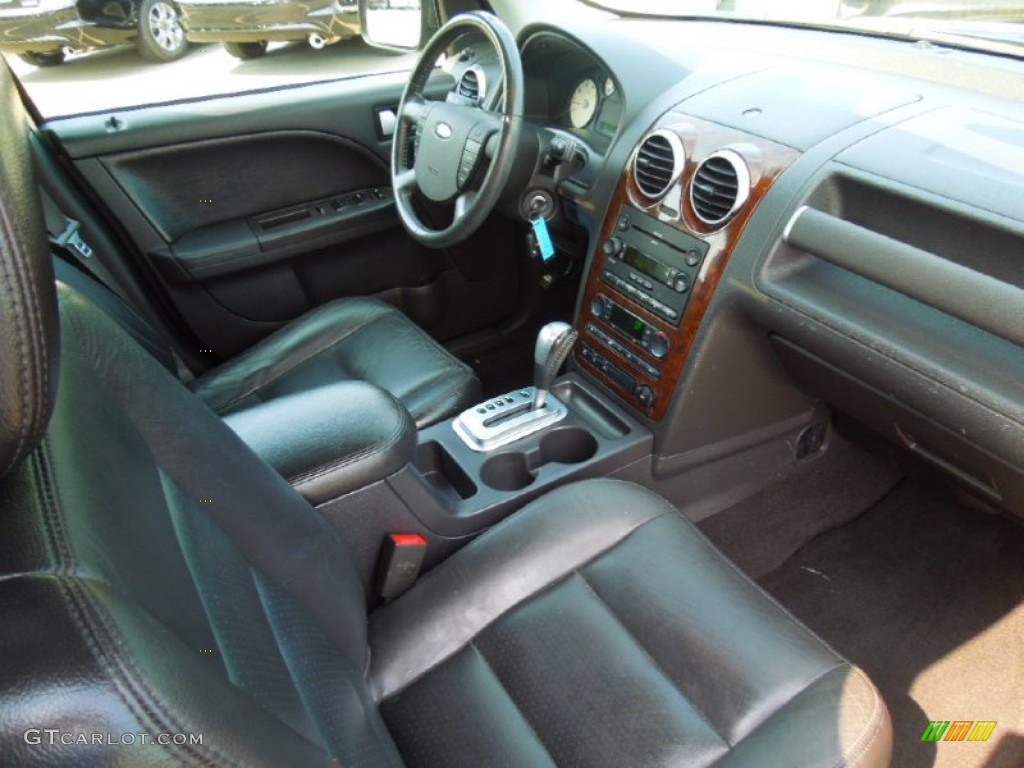 Black Interior 2005 Ford Freestyle Limited Photo #65759875