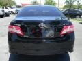 Black - Camry SE Photo No. 9