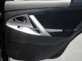 Black - Camry SE Photo No. 16