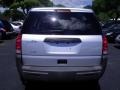 2005 Silver Nickel Saturn VUE   photo #9