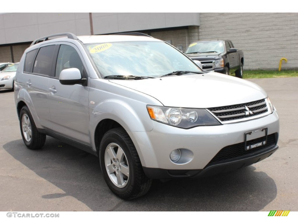 Cool Silver Metallic 2008 Mitsubishi Outlander ES 4WD Exterior Photo #65762278