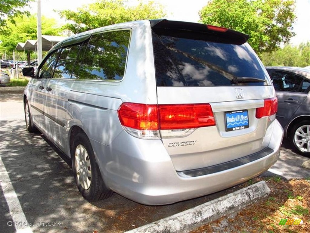 2010 Odyssey LX - Alabaster Silver Metallic / Gray photo #3