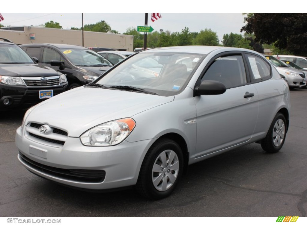 2008 Accent GS Coupe - Platinum Silver / Black photo #1