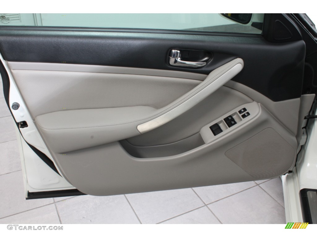 2006 Infiniti G 35 Sedan Stone Door Panel Photo #65767447