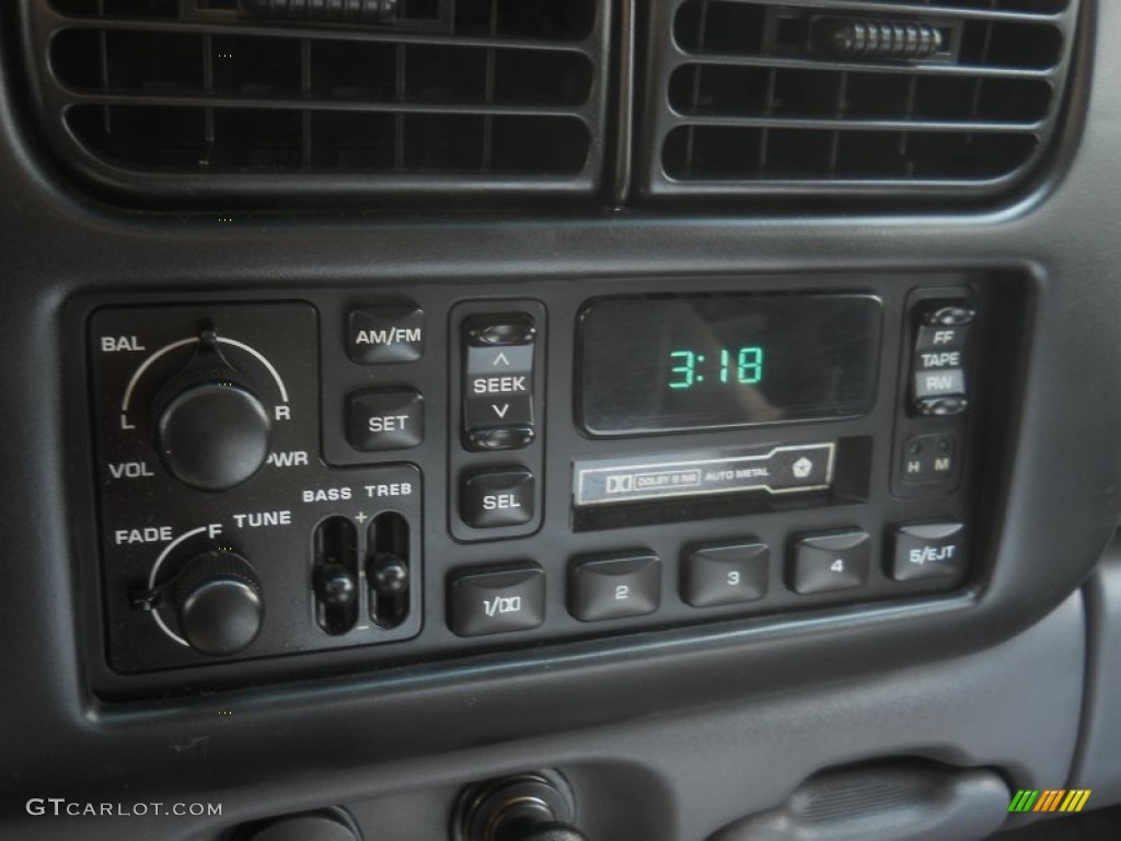 1997 Dakota Sport Extended Cab 4x4 - Emerald Green Metallic / Mist Gray photo #5