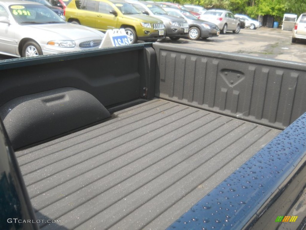 1997 Dakota Sport Extended Cab 4x4 - Emerald Green Metallic / Mist Gray photo #16