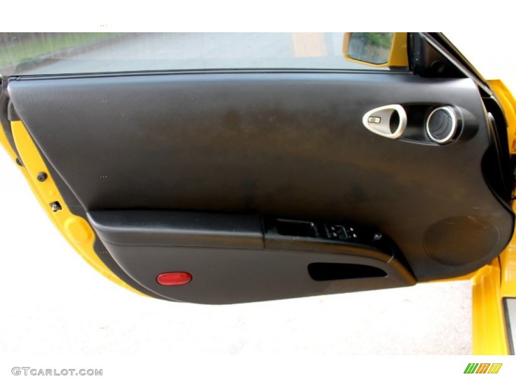 2005 Nissan 350Z Touring Coupe Charcoal Door Panel Photo #65770636