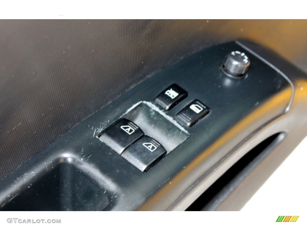 2005 Nissan 350Z Touring Coupe Controls Photo #65770648
