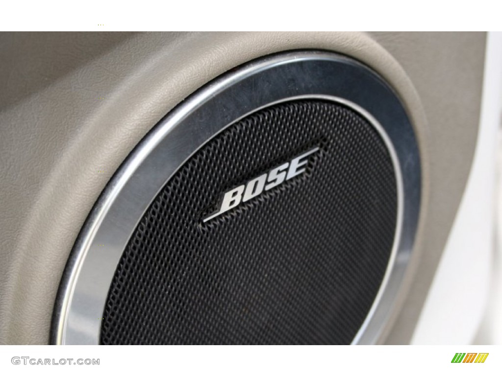 2003 Hummer H2 SUV Audio System Photo #65771683