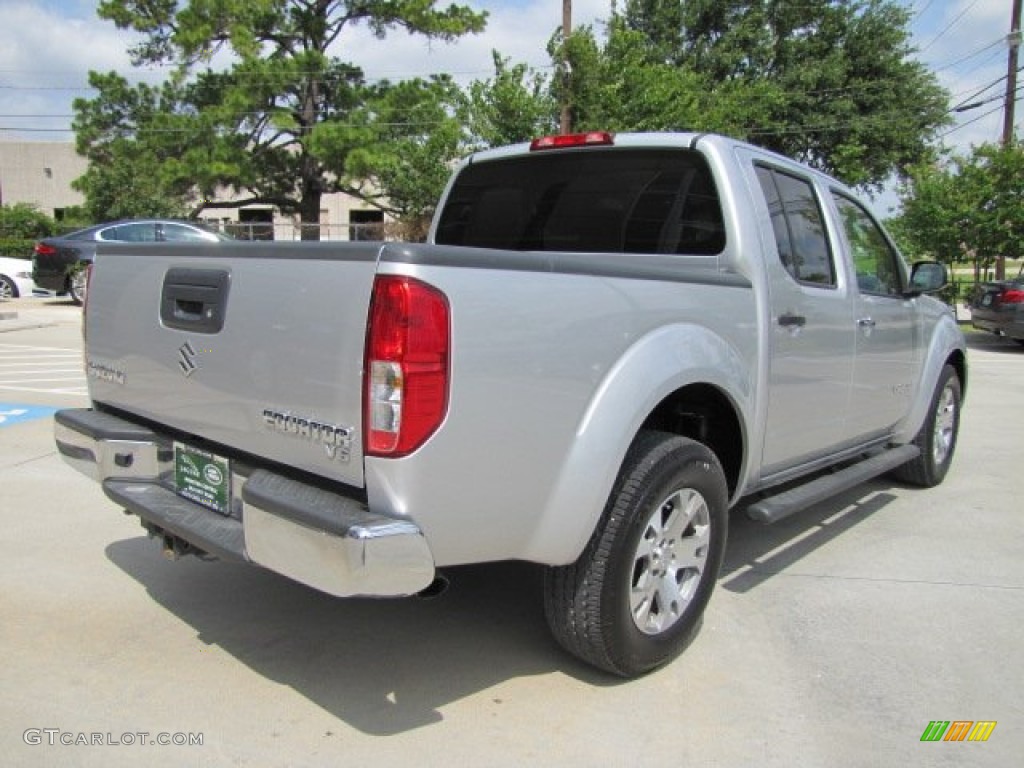 2009 Equator Crew Cab - Liquid Metal Metallic / Graphite photo #12