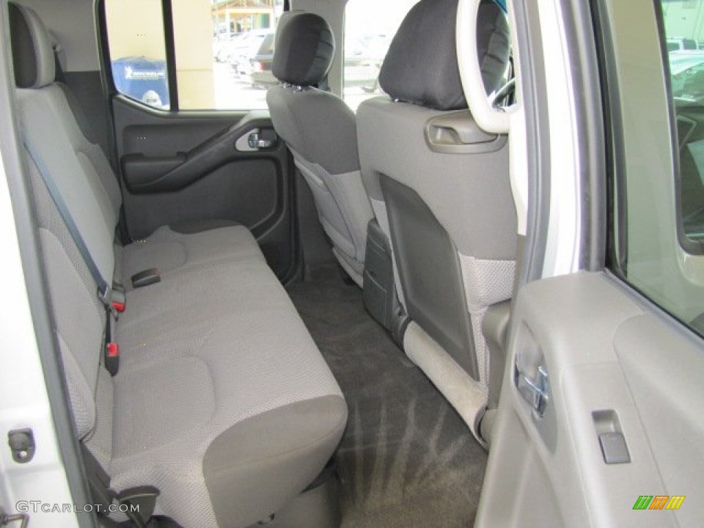 2009 Suzuki Equator Crew Cab Interior Color Photos