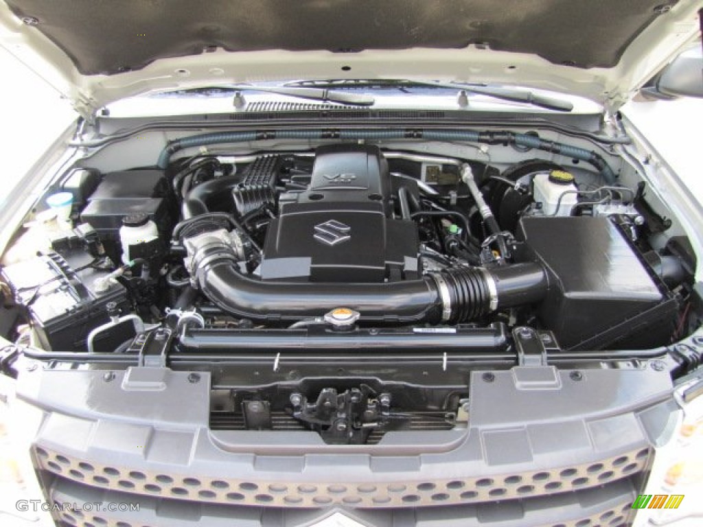 2009 Suzuki Equator Crew Cab Engine Photos