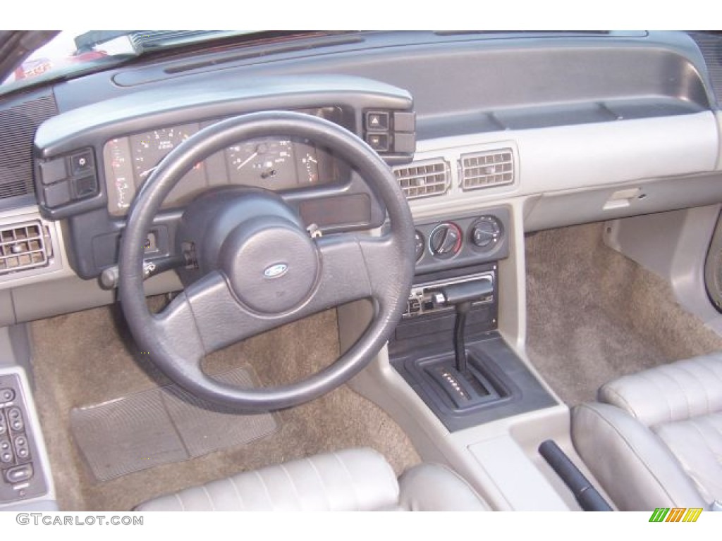 1987 Ford Mustang LX 5.0 Convertible Medium Grey Dashboard Photo #65774447