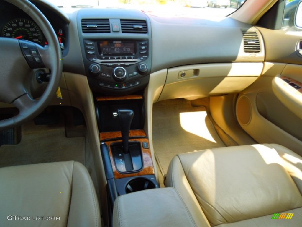 2003 Accord EX V6 Sedan - Taffeta White / Ivory photo #18