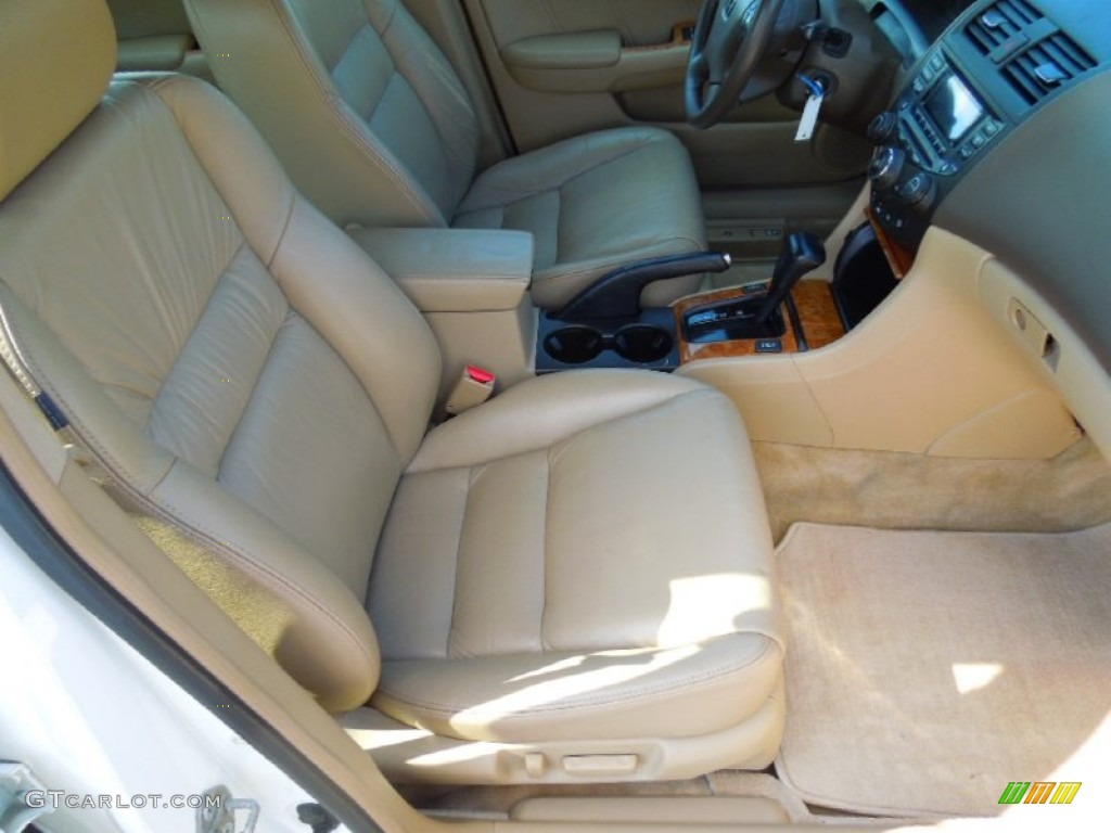 2003 Accord EX V6 Sedan - Taffeta White / Ivory photo #21