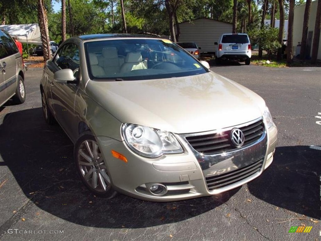 Wheat Beige Metallic Volkswagen Eos