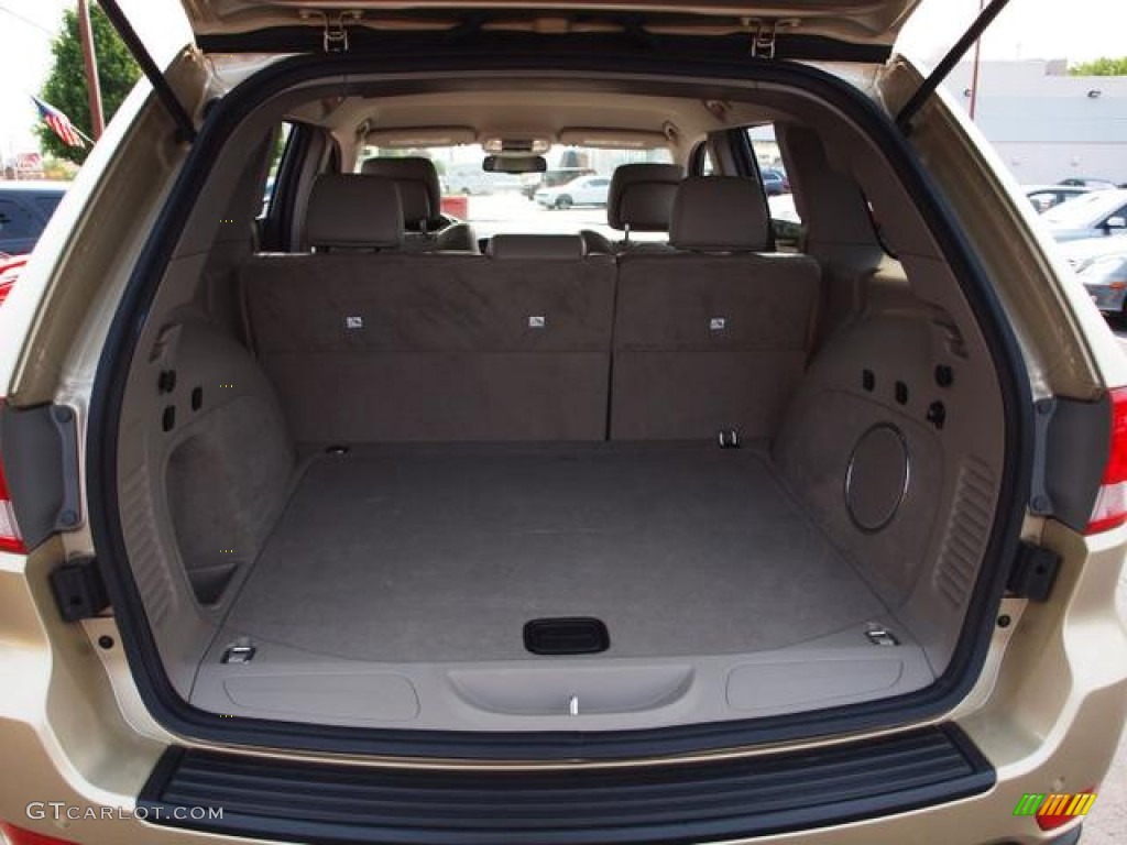 2011 Jeep Grand Cherokee Laredo X Package 4x4 Trunk Photo #65777207