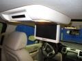 Blue Chip - Escalade AWD Photo No. 42