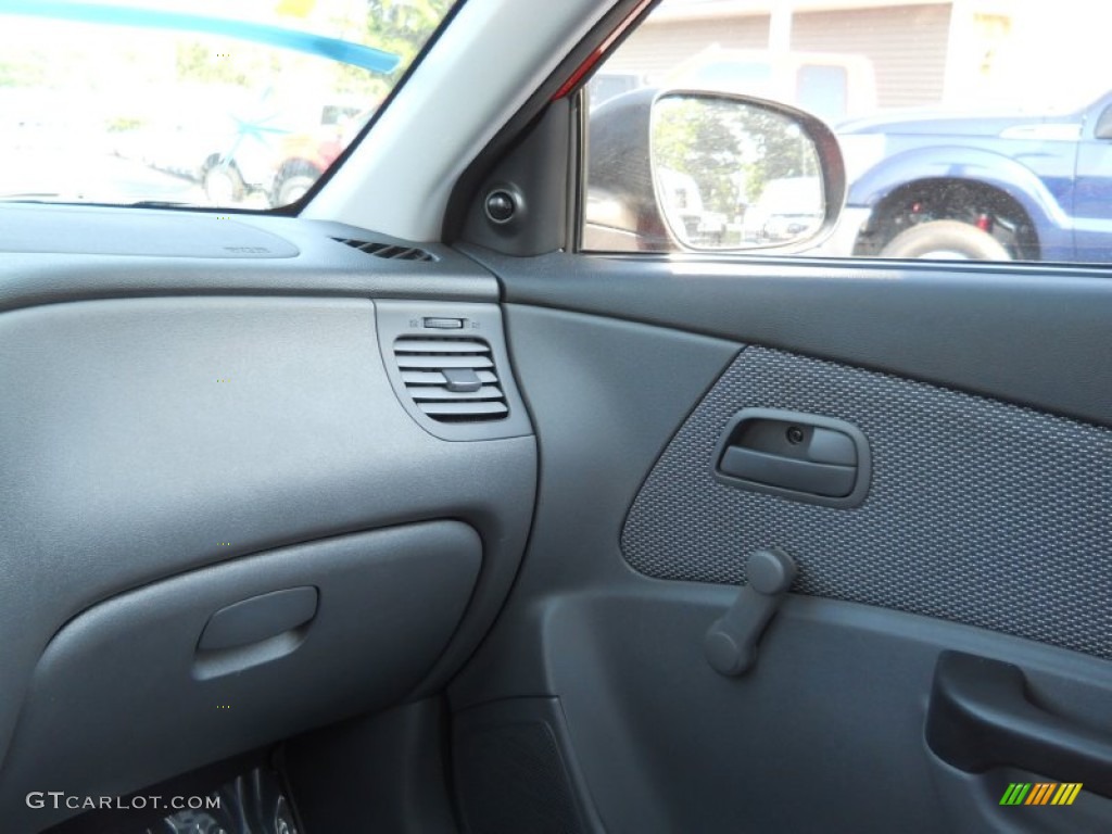 2011 Rio LX - Tropical Red / Gray photo #6