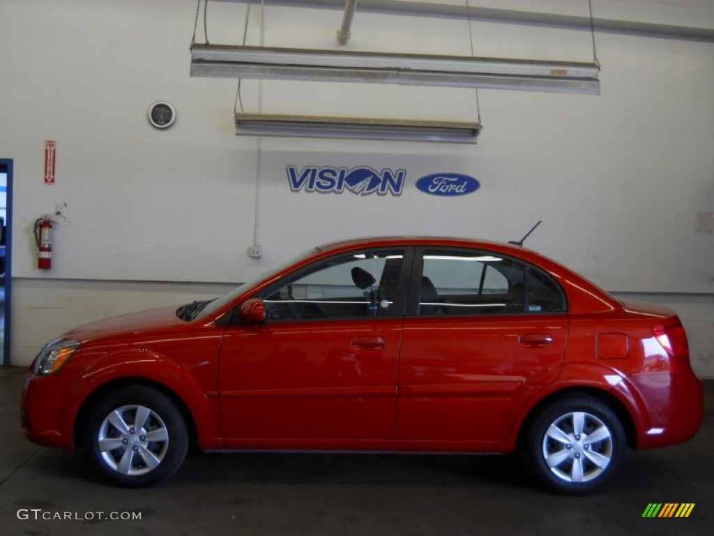 2011 Rio LX - Tropical Red / Gray photo #18