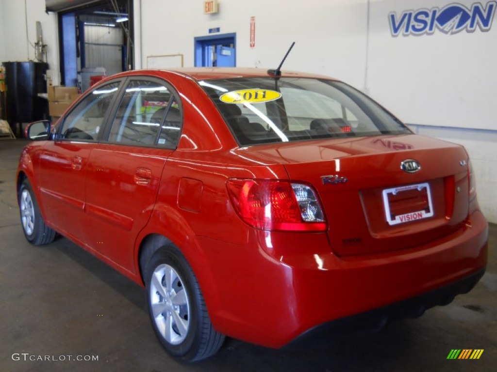 2011 Rio LX - Tropical Red / Gray photo #19