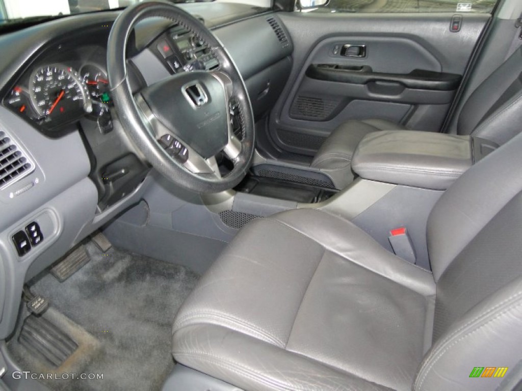 Gray Interior 2004 Honda Pilot EX-L 4WD Photo #65779856