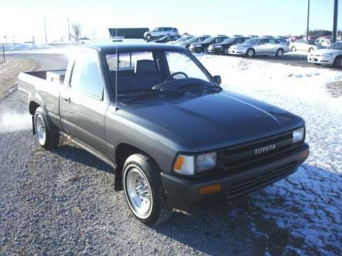 1989 Toyota Pickup Regular Cab Data, Info and Specs