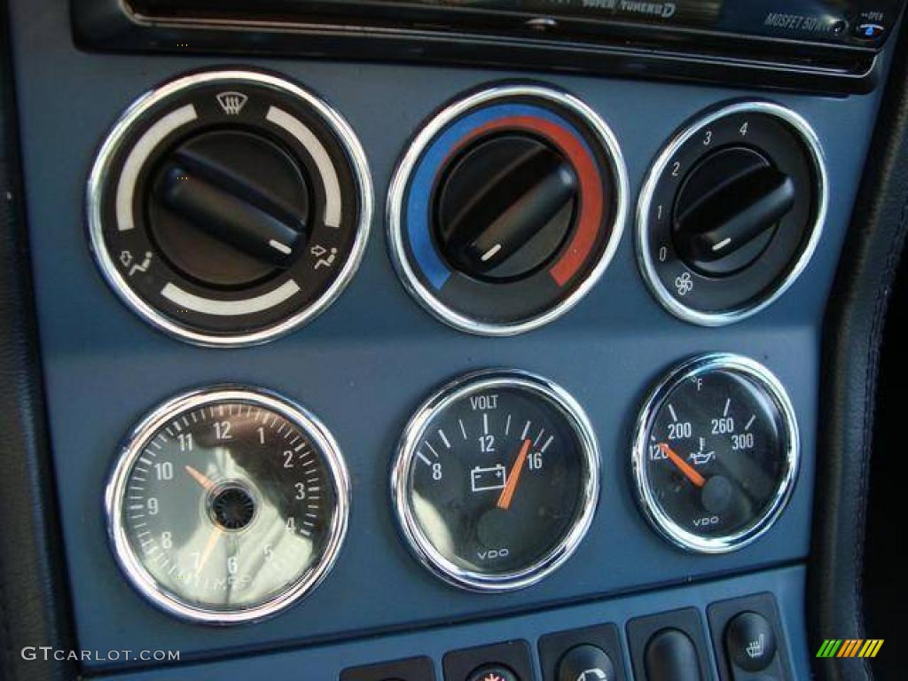 2000 BMW M Roadster Controls Photo #6578166