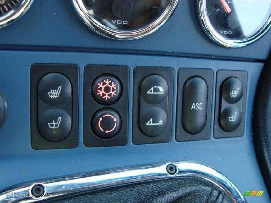 2000 BMW M Roadster Controls Photo #6578171