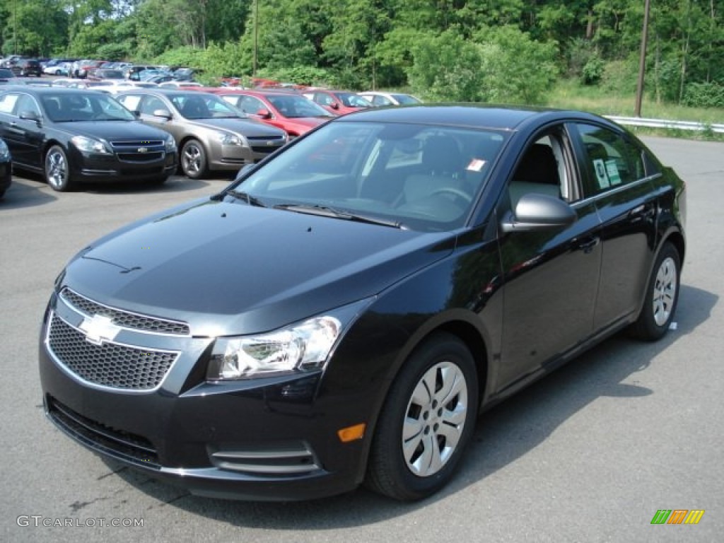 2012 Cruze LS - Black Granite Metallic / Jet Black/Medium Titanium photo #4