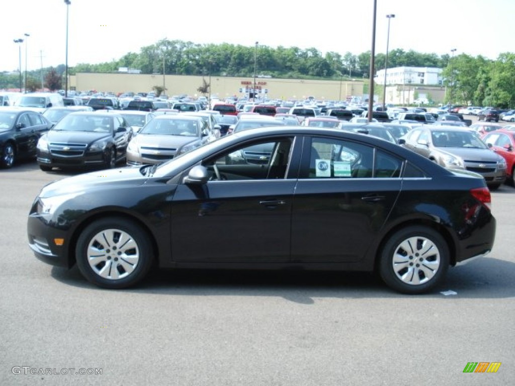 2012 Cruze LS - Black Granite Metallic / Jet Black/Medium Titanium photo #5