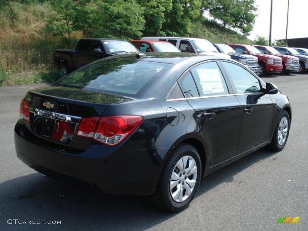 2012 Cruze LS - Black Granite Metallic / Jet Black/Medium Titanium photo #8