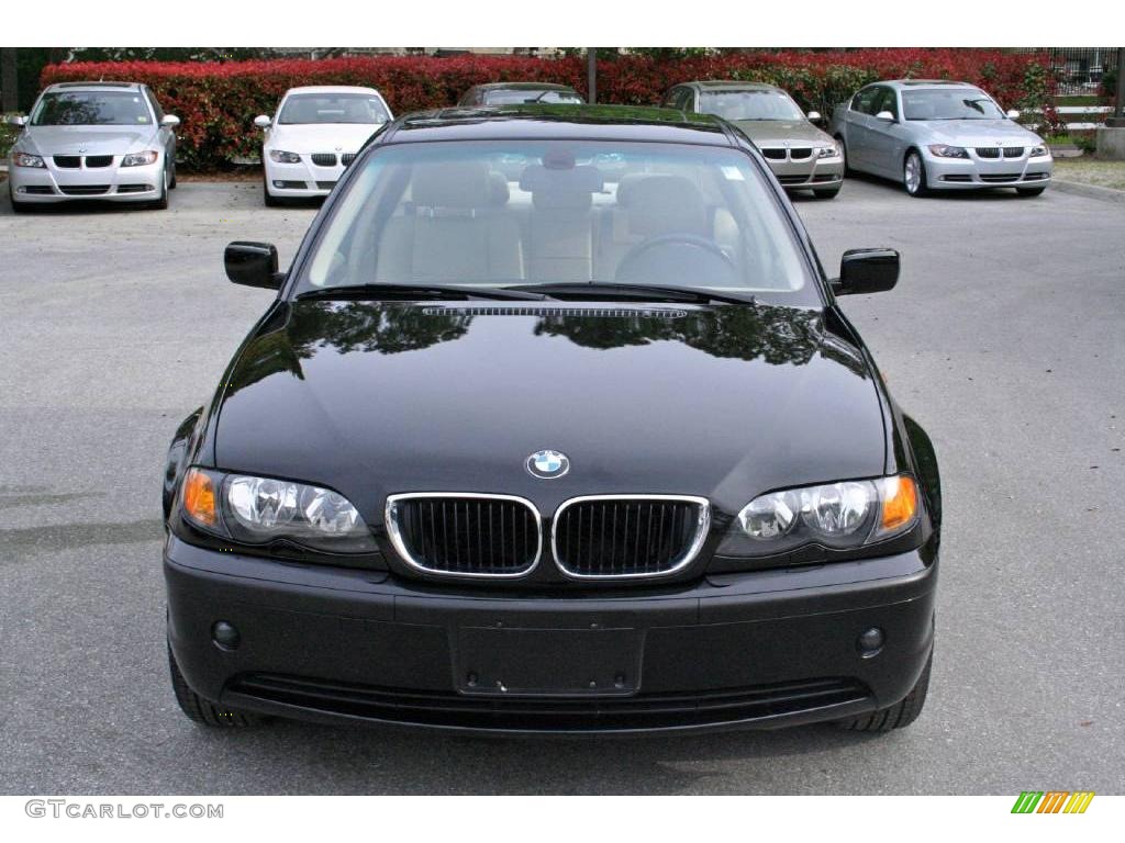 2005 3 Series 325xi Sedan - Jet Black / Sand photo #2