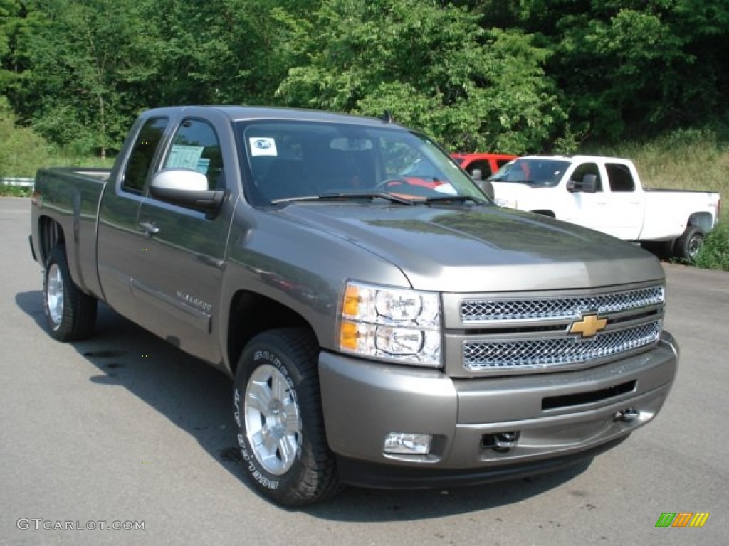 2012 Silverado 1500 LT Extended Cab 4x4 - Graystone Metallic / Ebony photo #2