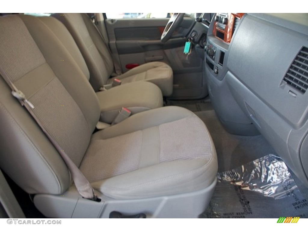 2006 Ram 1500 SLT Quad Cab 4x4 - Patriot Blue Pearl / Khaki Beige photo #22