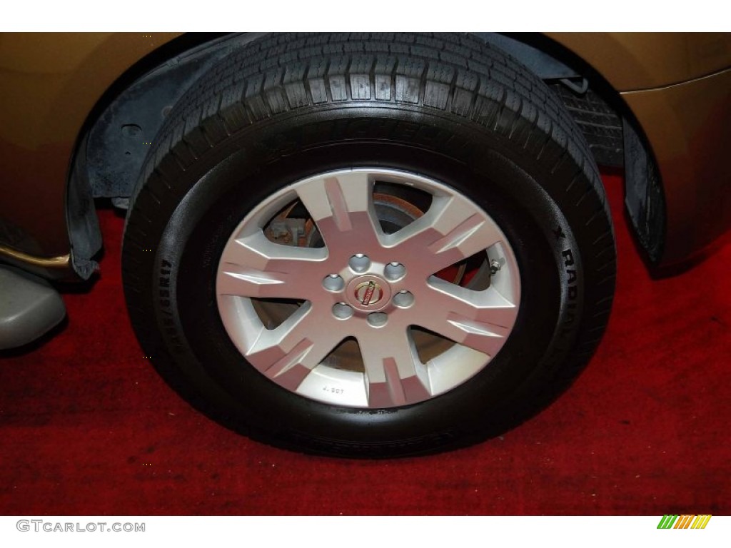 2005 Nissan Pathfinder LE Wheel Photo #65789417