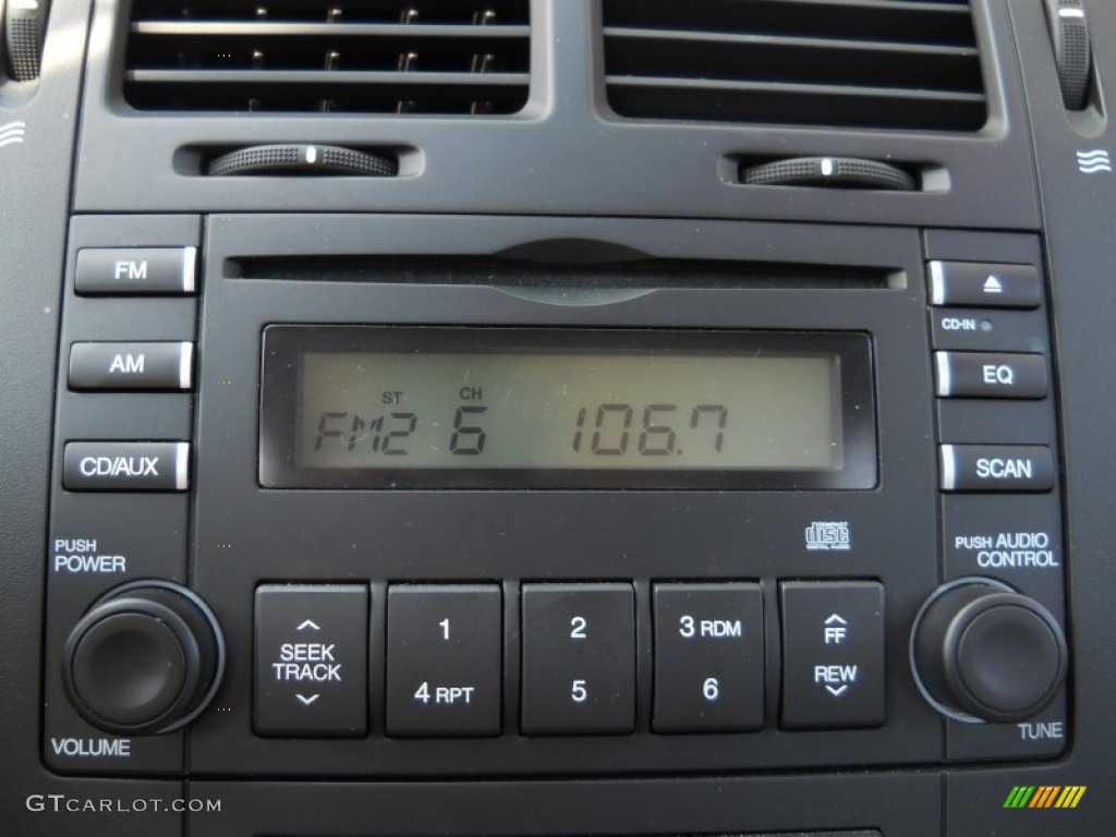 2009 Kia Spectra EX Sedan Audio System Photo #65790701