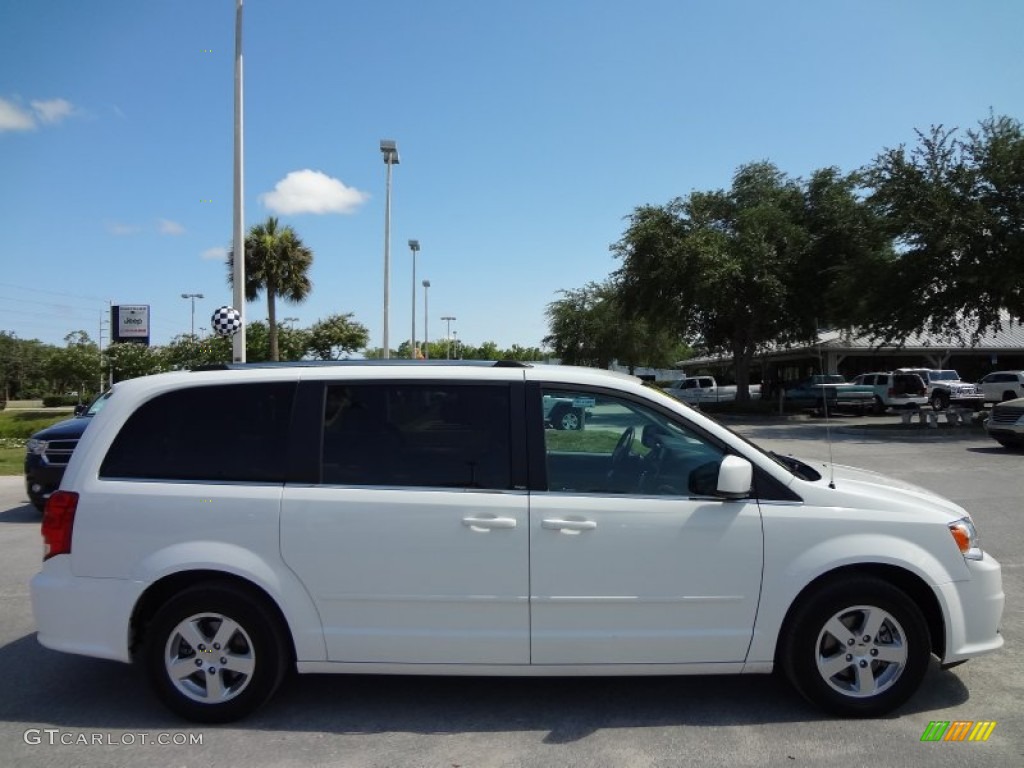 2011 Grand Caravan Crew - Stone White / Black/Light Graystone photo #11