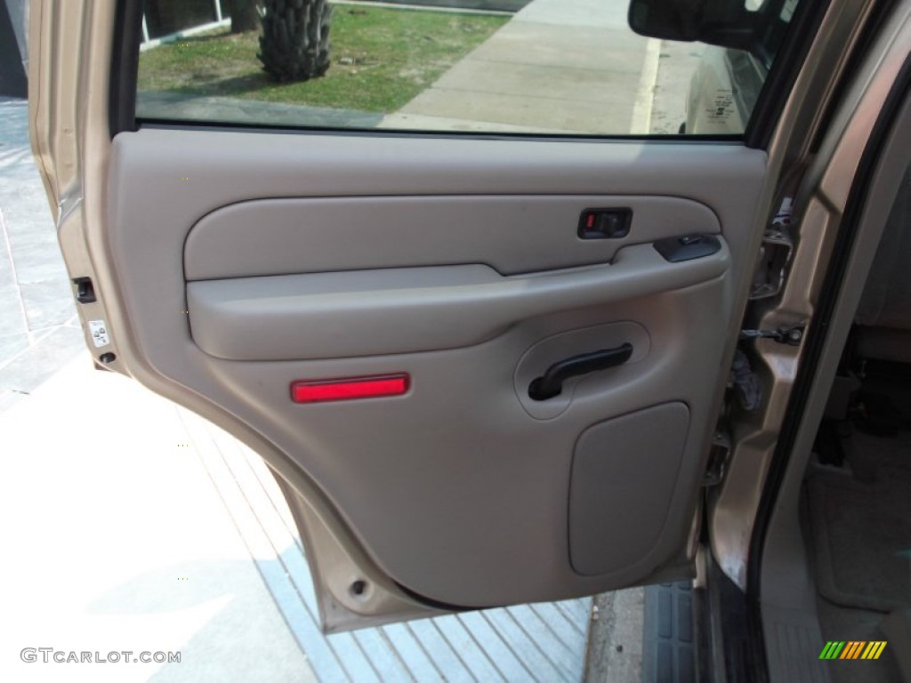 2005 Tahoe LS - Sandstone Metallic / Tan/Neutral photo #12