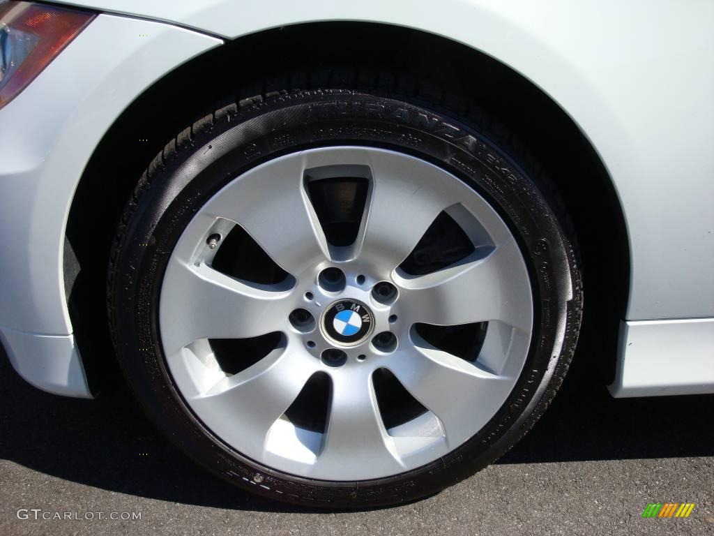 2006 3 Series 330xi Sedan - Alpine White / Terra/Black Dakota Leather photo #6