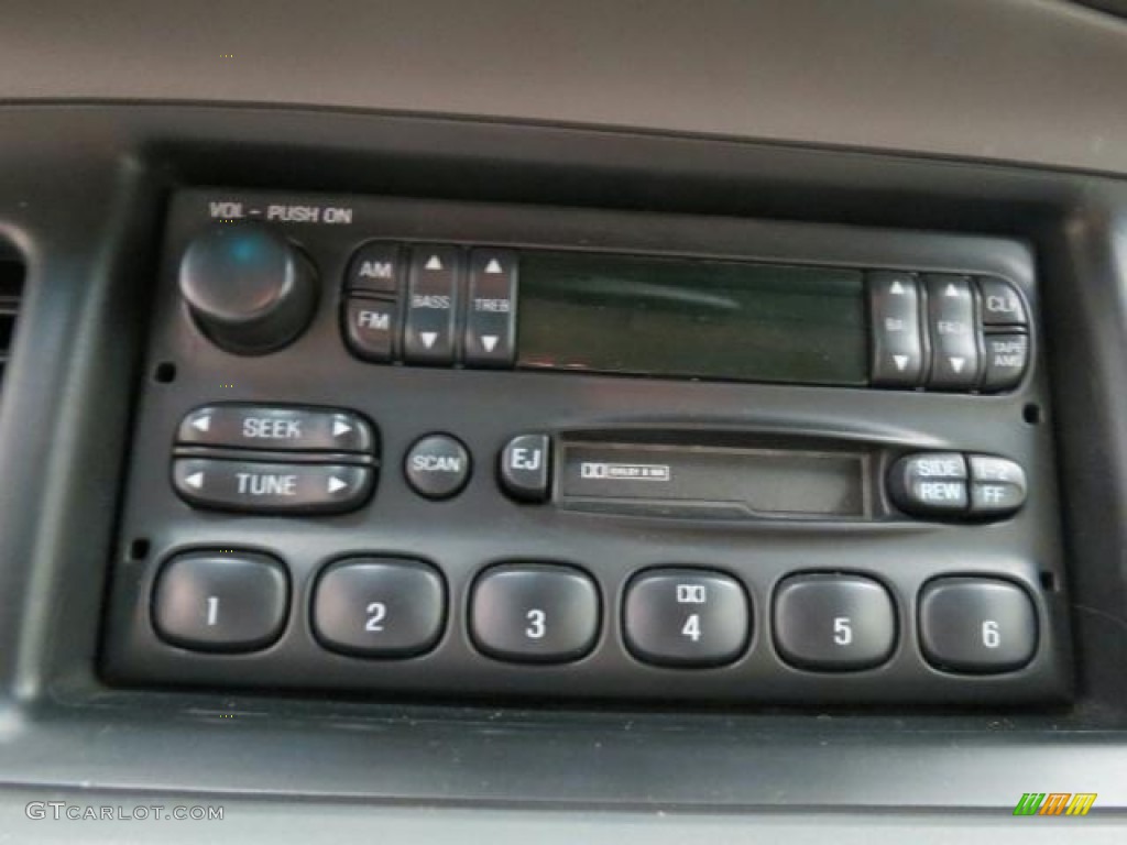 1999 Mercury Grand Marquis LS Audio System Photos