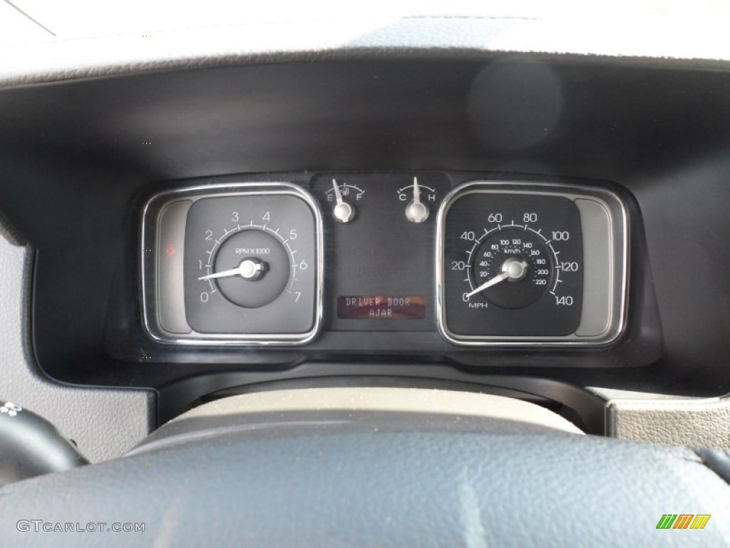 2008 Lincoln MKX Limited Edition Gauges Photo #65797088