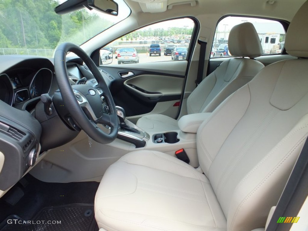 2012 Focus SEL Sedan - White Platinum Tricoat Metallic / Stone photo #3