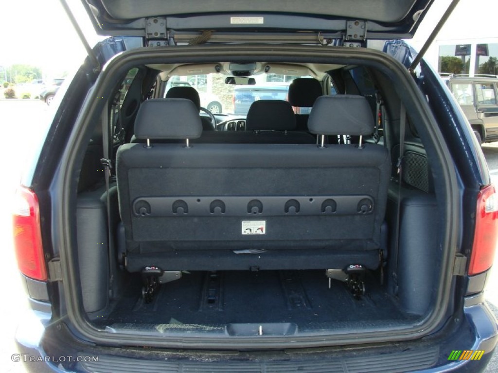 2003 Caravan Sport - Patriot Blue Pearl / Navy Blue photo #6