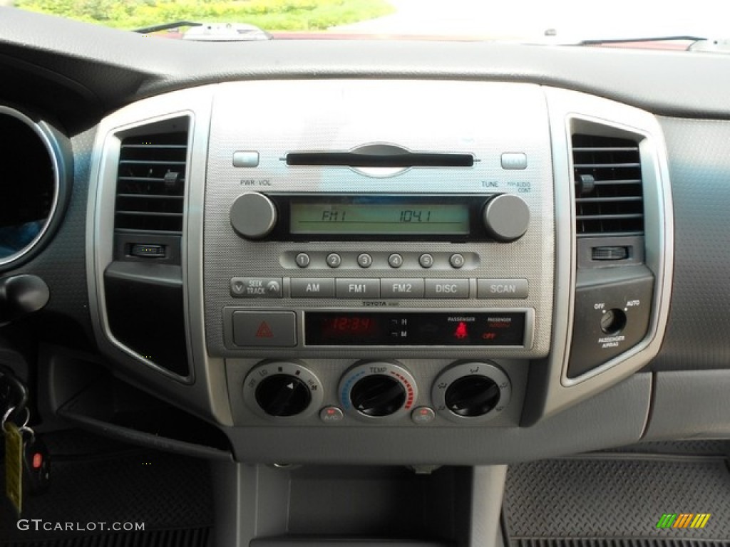 2006 Tacoma V6 PreRunner Access Cab - Impulse Red Pearl / Graphite Gray photo #20