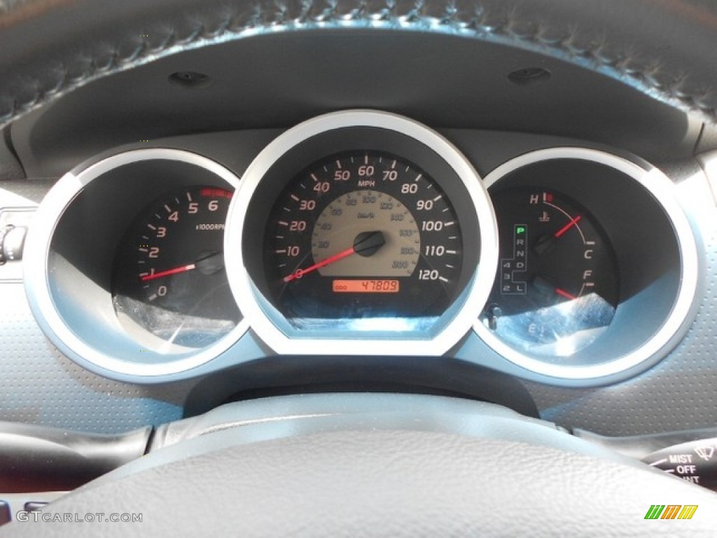 2006 Tacoma V6 PreRunner Access Cab - Impulse Red Pearl / Graphite Gray photo #22