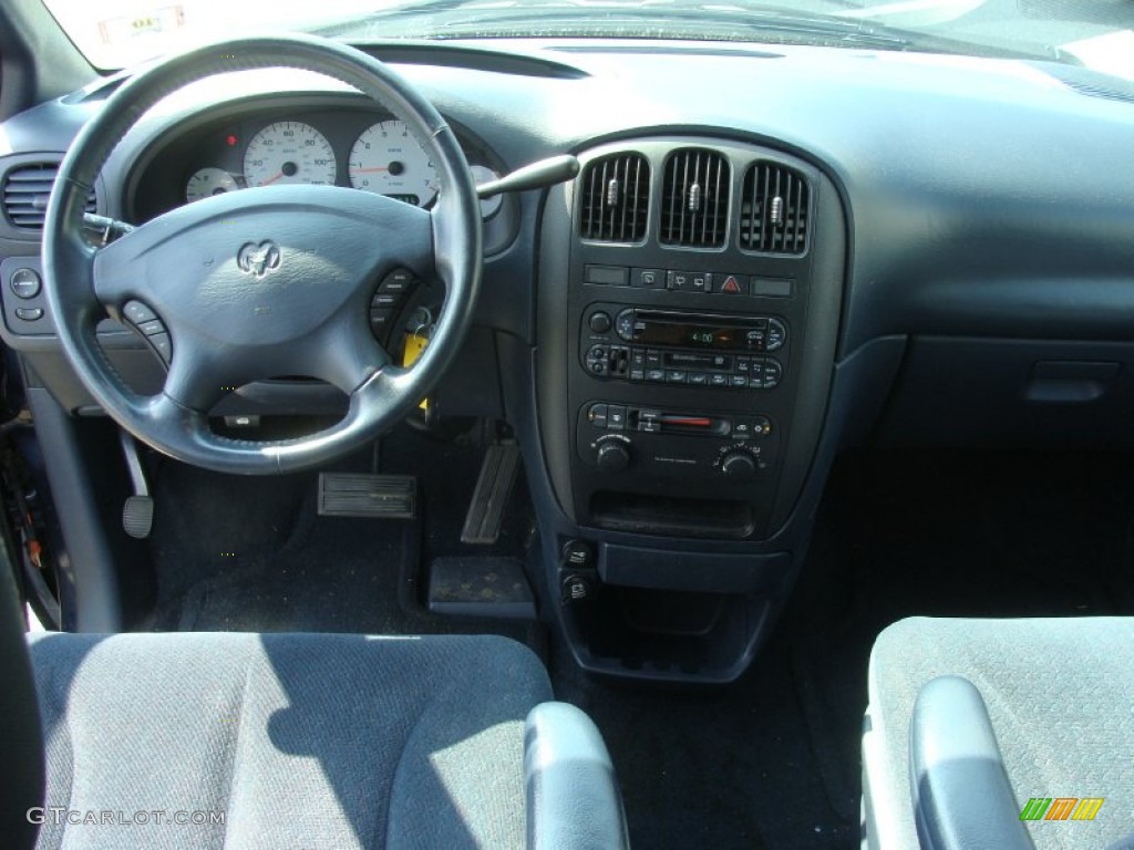 2003 Caravan Sport - Patriot Blue Pearl / Navy Blue photo #11