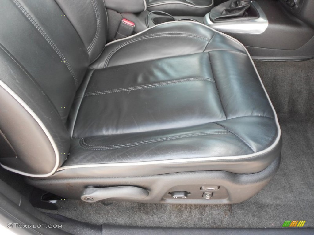 Ebony Black/Pewter Gray Interior 2006 Hummer H3 Standard H3 Model Photo #65804725